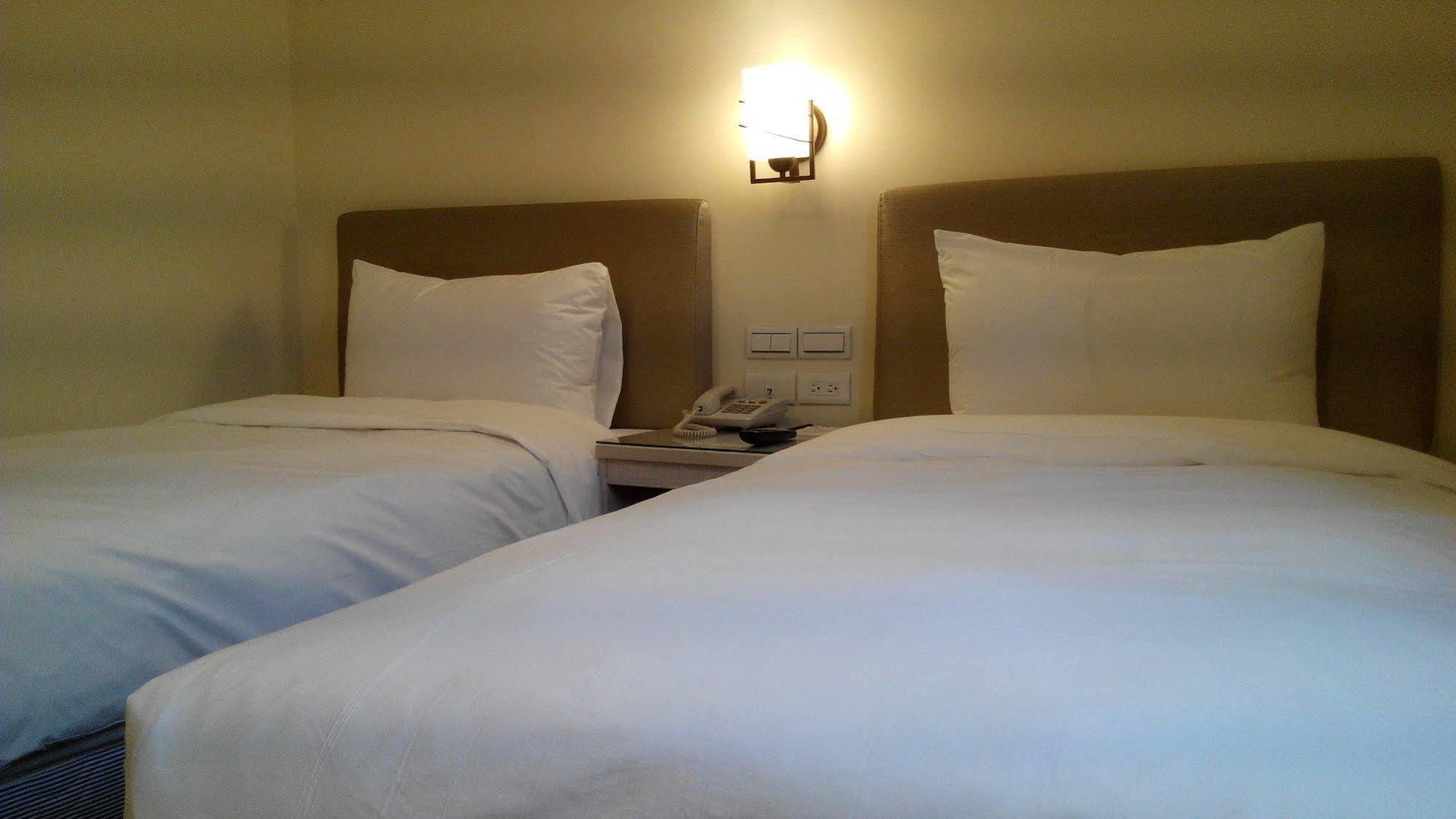 Qin Hai Hotel Nantou Exteriör bild